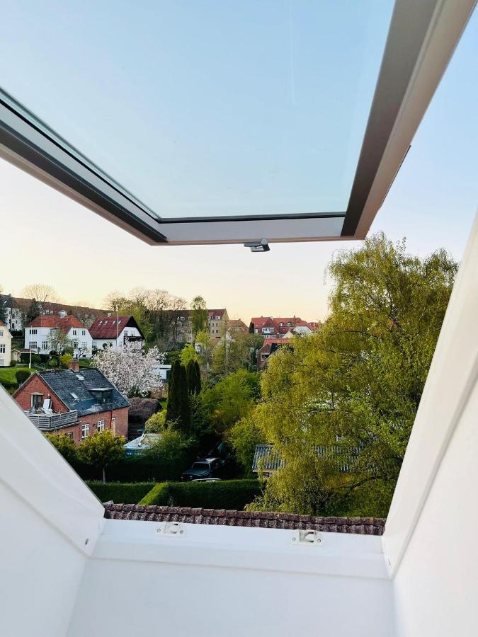 Scandinavian Apartment Hotel - Lunden 1 - Central 3 Bedroom Apartment On Two Floors Horsens Esterno foto