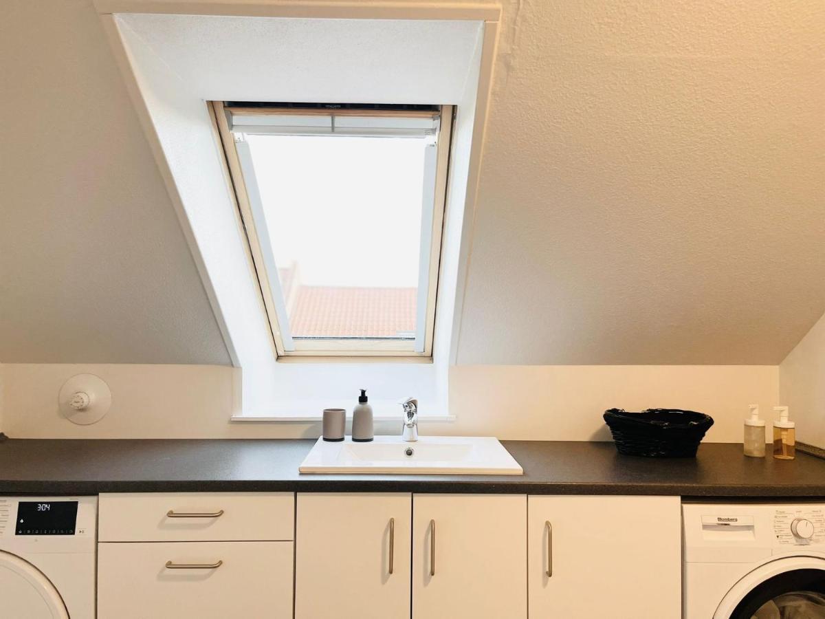 Scandinavian Apartment Hotel - Lunden 1 - Central 3 Bedroom Apartment On Two Floors Horsens Esterno foto