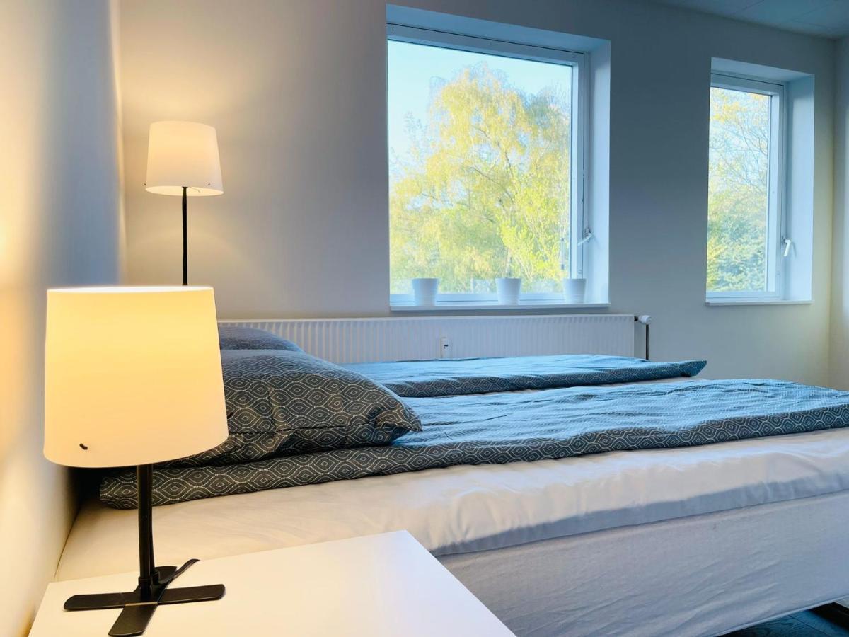 Scandinavian Apartment Hotel - Lunden 1 - Central 3 Bedroom Apartment On Two Floors Horsens Esterno foto