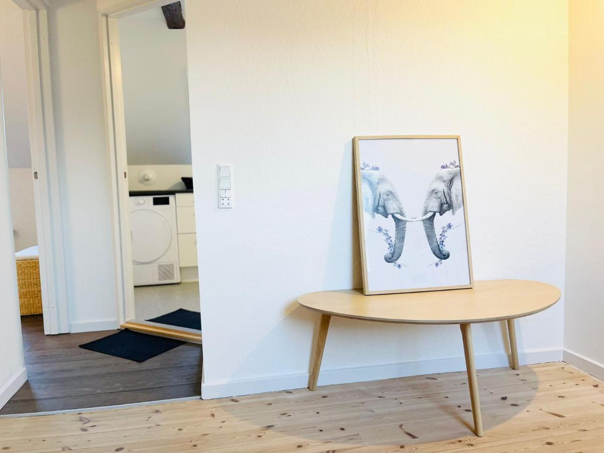 Scandinavian Apartment Hotel - Lunden 1 - Central 3 Bedroom Apartment On Two Floors Horsens Esterno foto